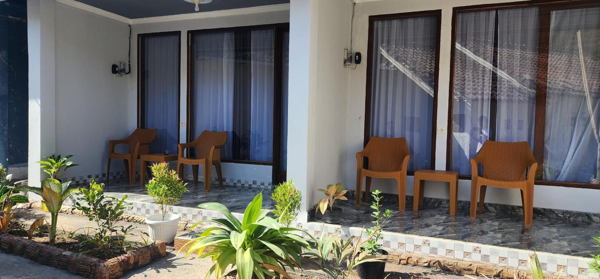 Sakila Homestay Kuta  Bagian luar foto